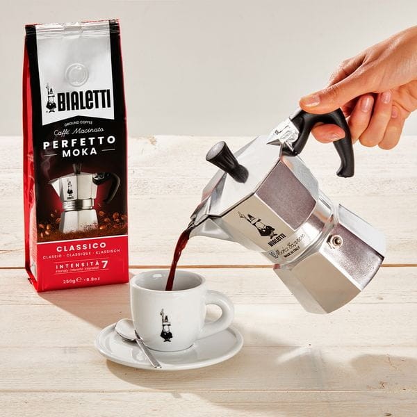 Bialetti Moka Express 3tz1.jpg